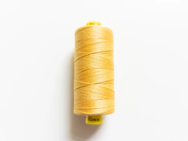 Нитки джинс Gutermann №30 арт. 5250